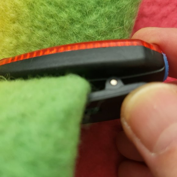 Keywell Two (2) USB Rechargeable Clip on Bike/Running Safety Lights - Red - Picture 3 of 5